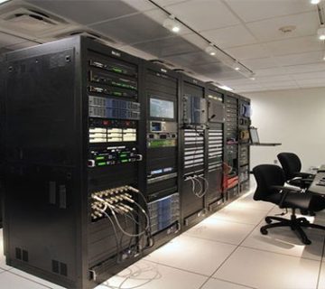 بهبود کارایی با سرورهای ایسوس: از محیط‌های کوچک تا مراکز داده بزرگ